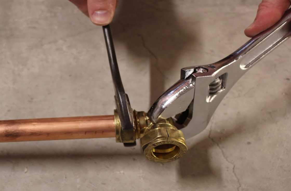 brass fittings overtightening