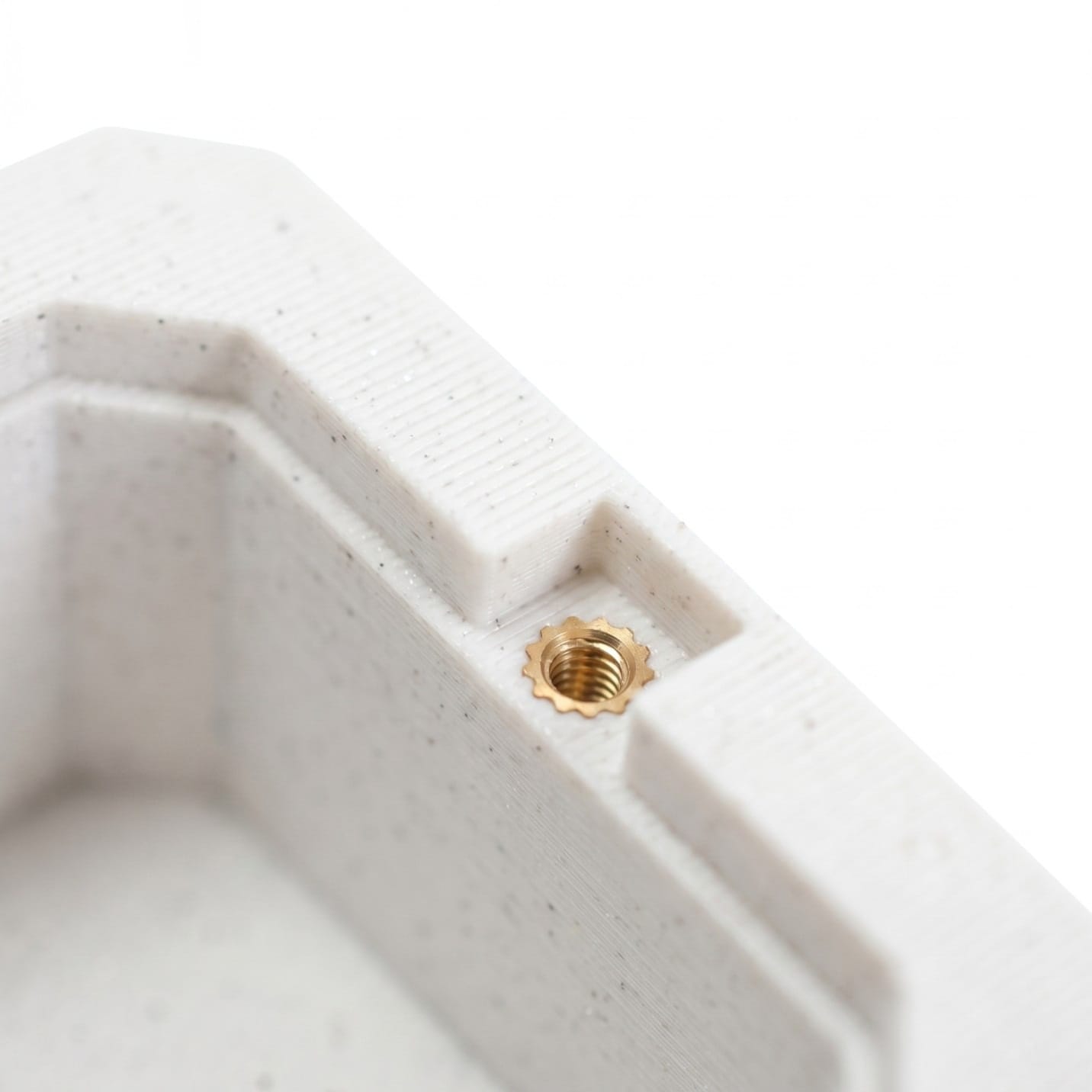 brass heat set insert